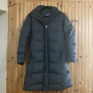 Patagonia Down With it Parka, Medium